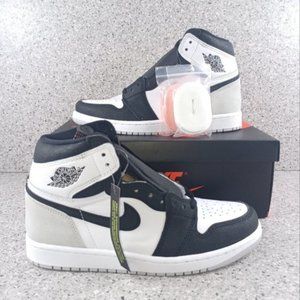 Nike Air Jordan 1 Retro High Bleach Coral Sneakers - Size 6.5Y Women's 8…